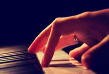 中亚球队阻击对手晋级关键比赛